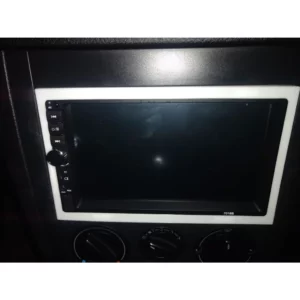 Cadre de fixation autoradio VW 7018B renforcé